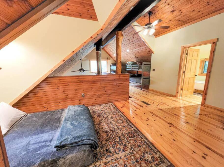 Villa Wilderness Vista Retreat à Reed City Extérieur photo